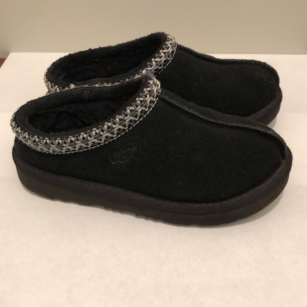 Black UGG Slippers for Kids